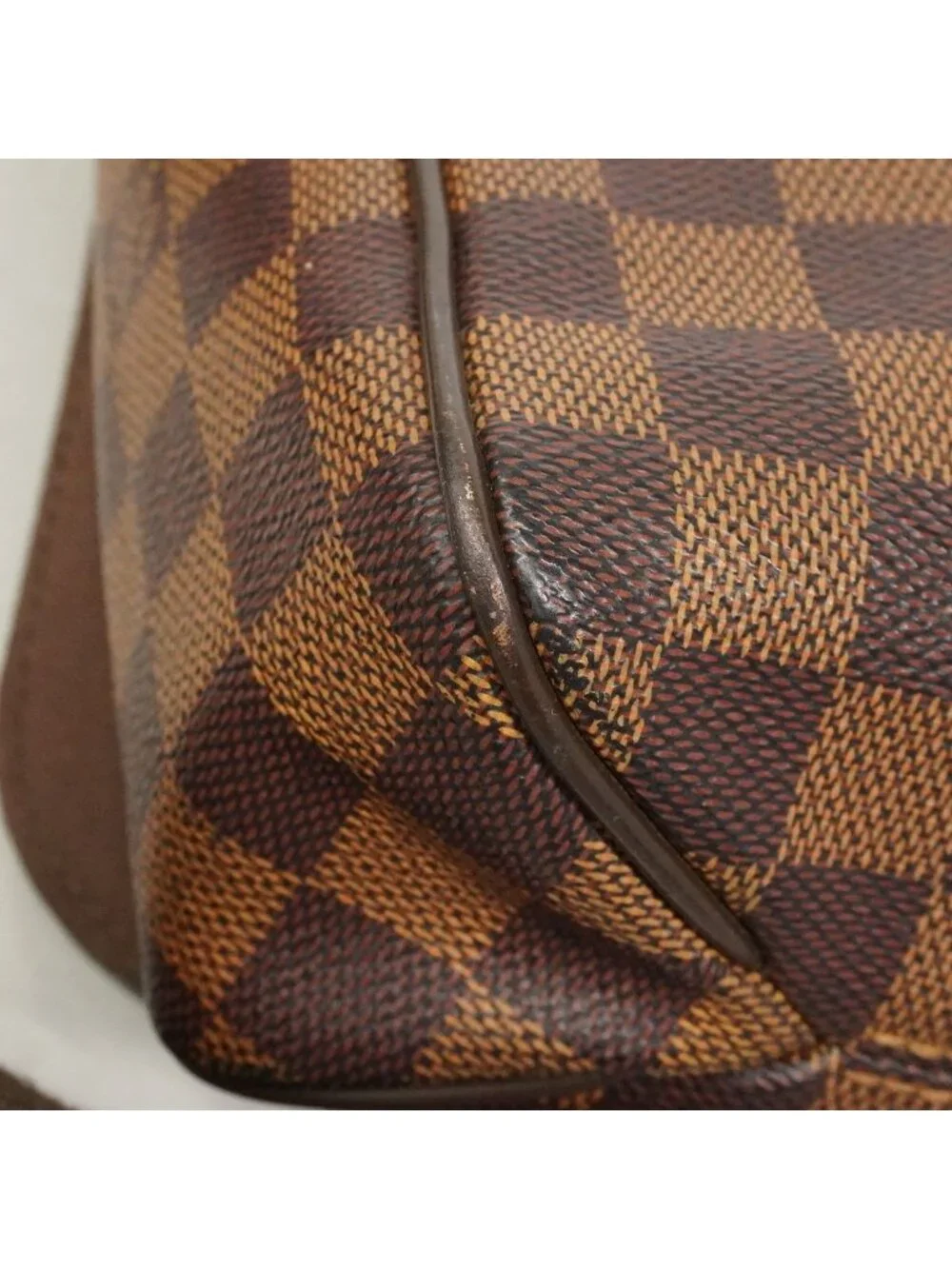 Louis Vuitton Shoulder Bag Damier District MM Ebene